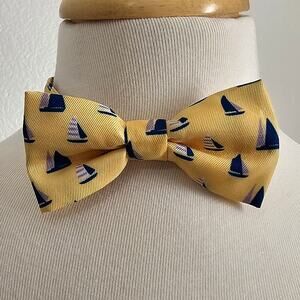 NWOT JANIE AND JACK Yellow Adjustable Boats Nautical Preppy Bow Tie 2T to 5T